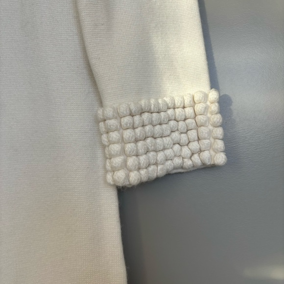 Alice + Olivia White Mini dress size XS - Picture 2 of 7